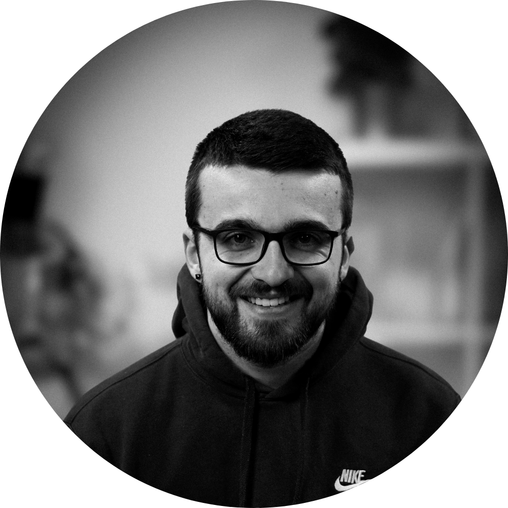 Romain Aimé, Administration des Ventes